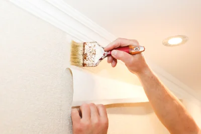 Pose de papier peint à Sainte-Mère — revêtements muraux et toiles de verre